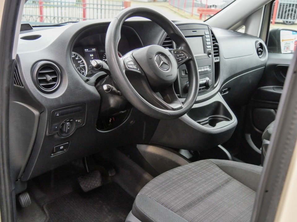 48147828 17 48147828 17