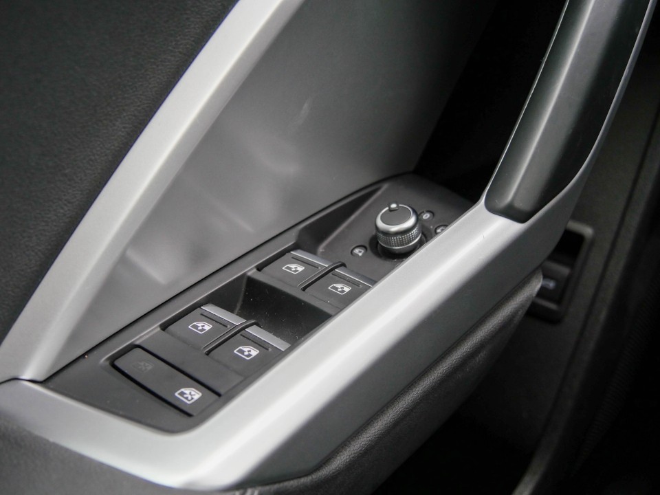 48497339 18 48497339 18