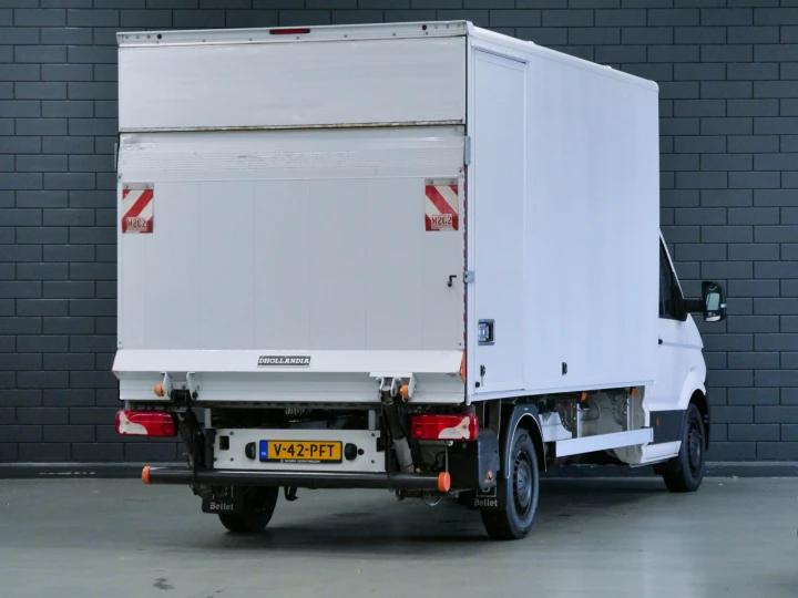 52259372-3