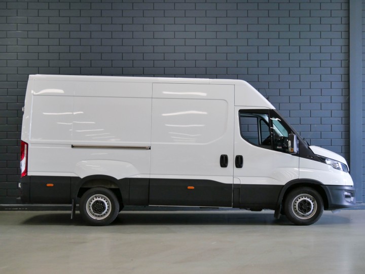 53327948-6